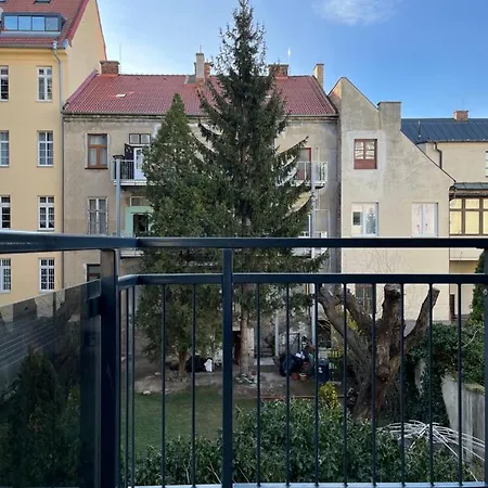 Elegant Escape Ii - Centre Apartment *
