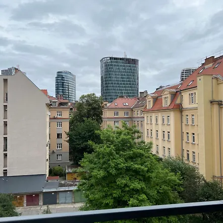 Elegant Escape Ii - Centre & Free Parking Apartament Bratysława