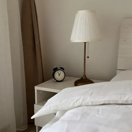 Elegant Escape Ii - Centre & Free Parking Братислава