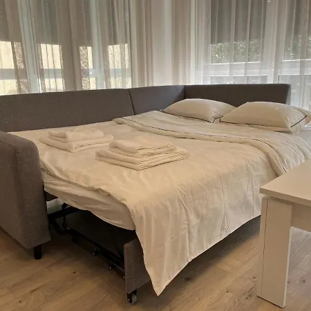 Elegant Escape Ii - Centre & Free Parking Apartament Bratysława